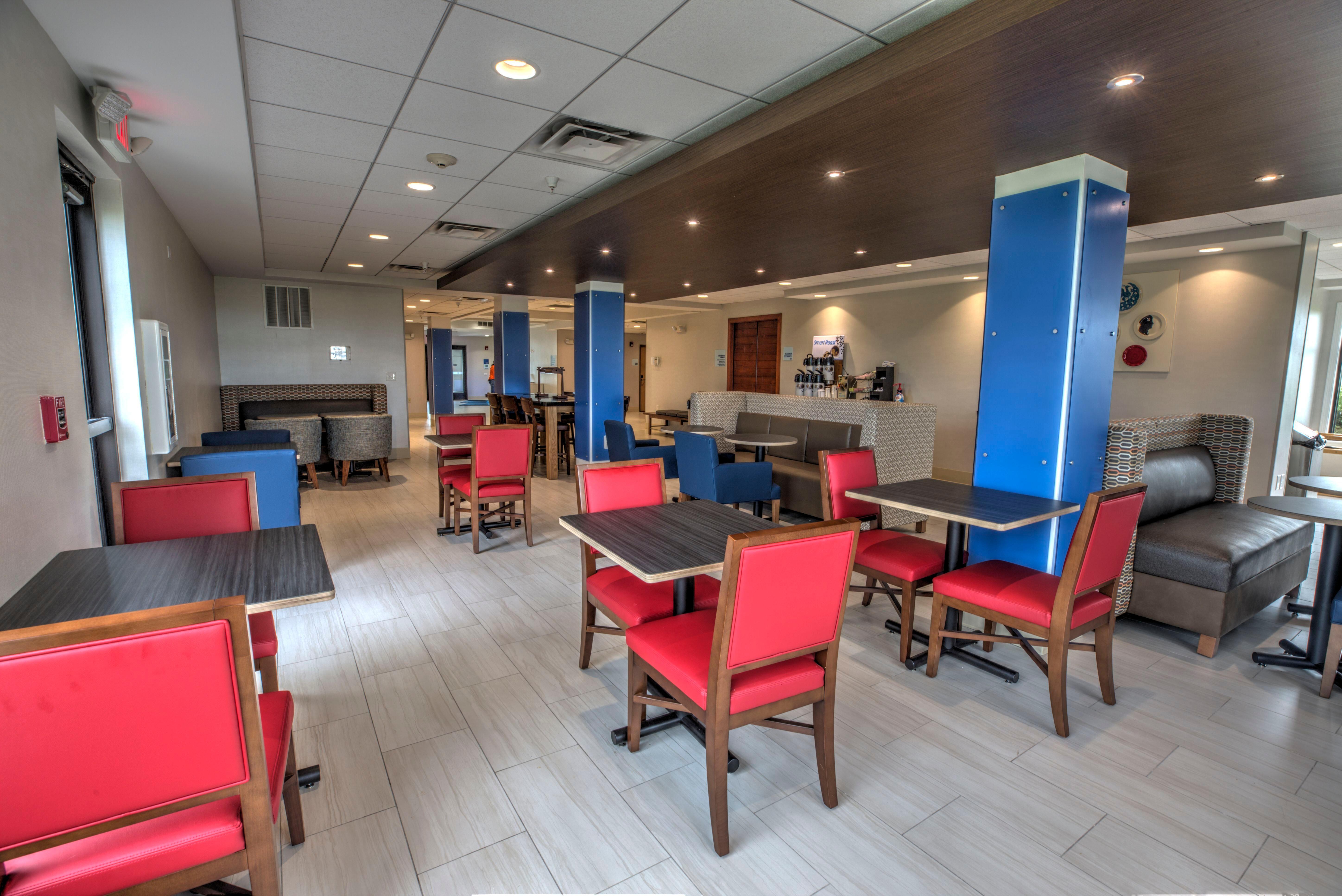 Holiday Inn Express Rochelle By Ihg Exteriör bild