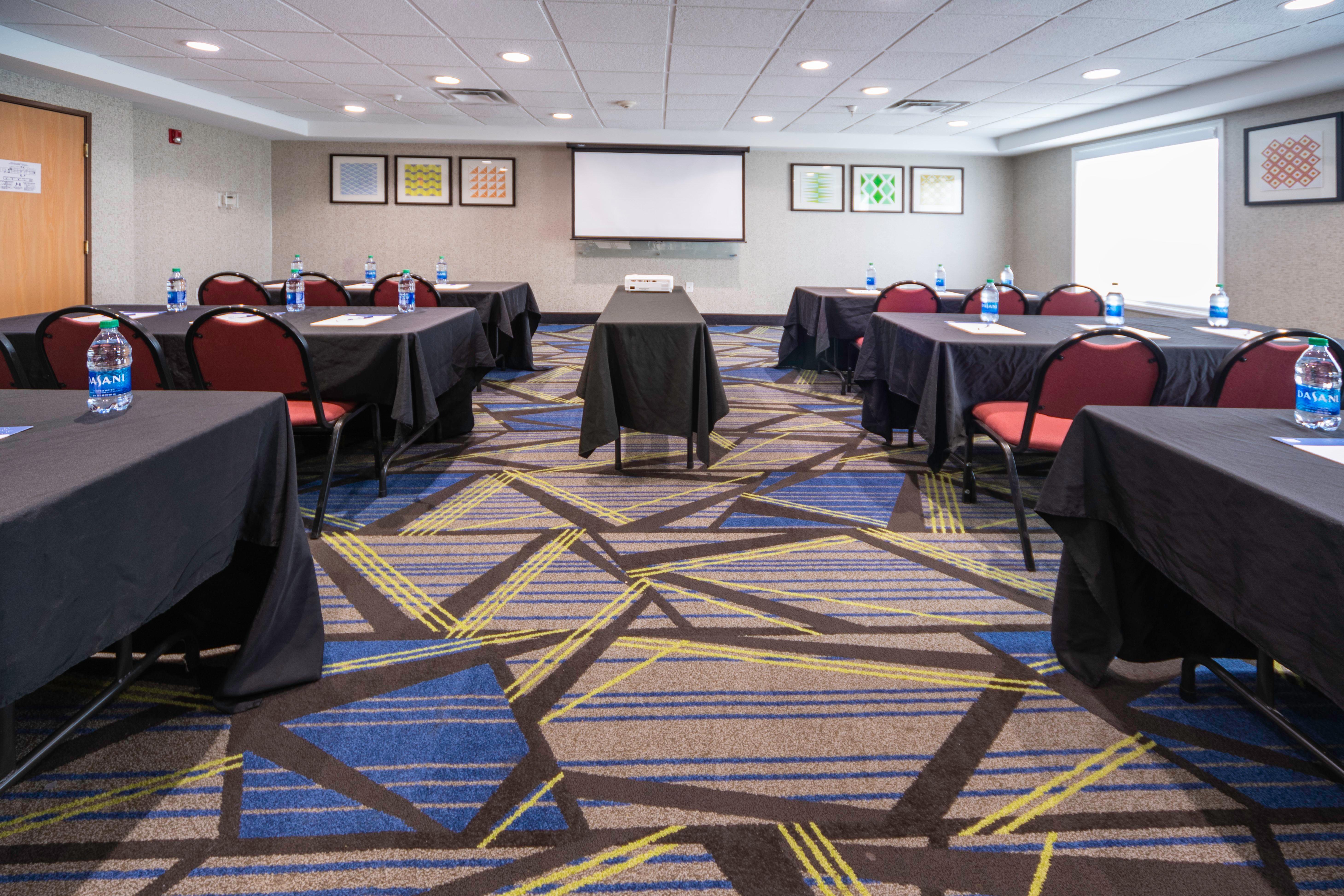 Holiday Inn Express Rochelle By Ihg Exteriör bild