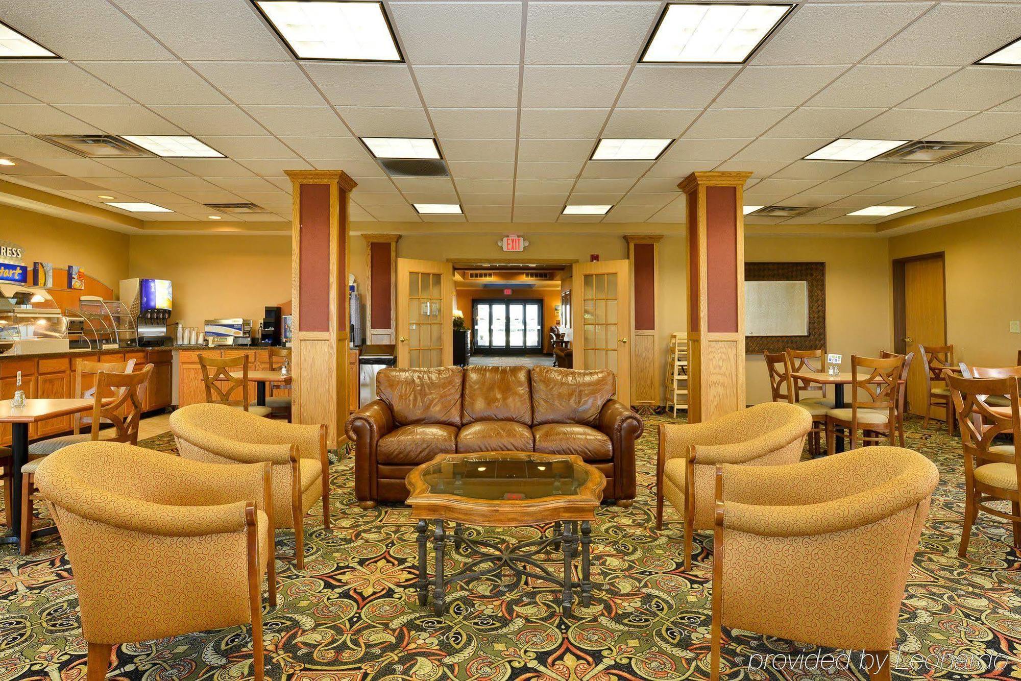 Holiday Inn Express Rochelle By Ihg Exteriör bild